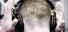 Lyt til musik 